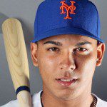 RUBEN TEJADA WAXES HIS EYEBROWS???