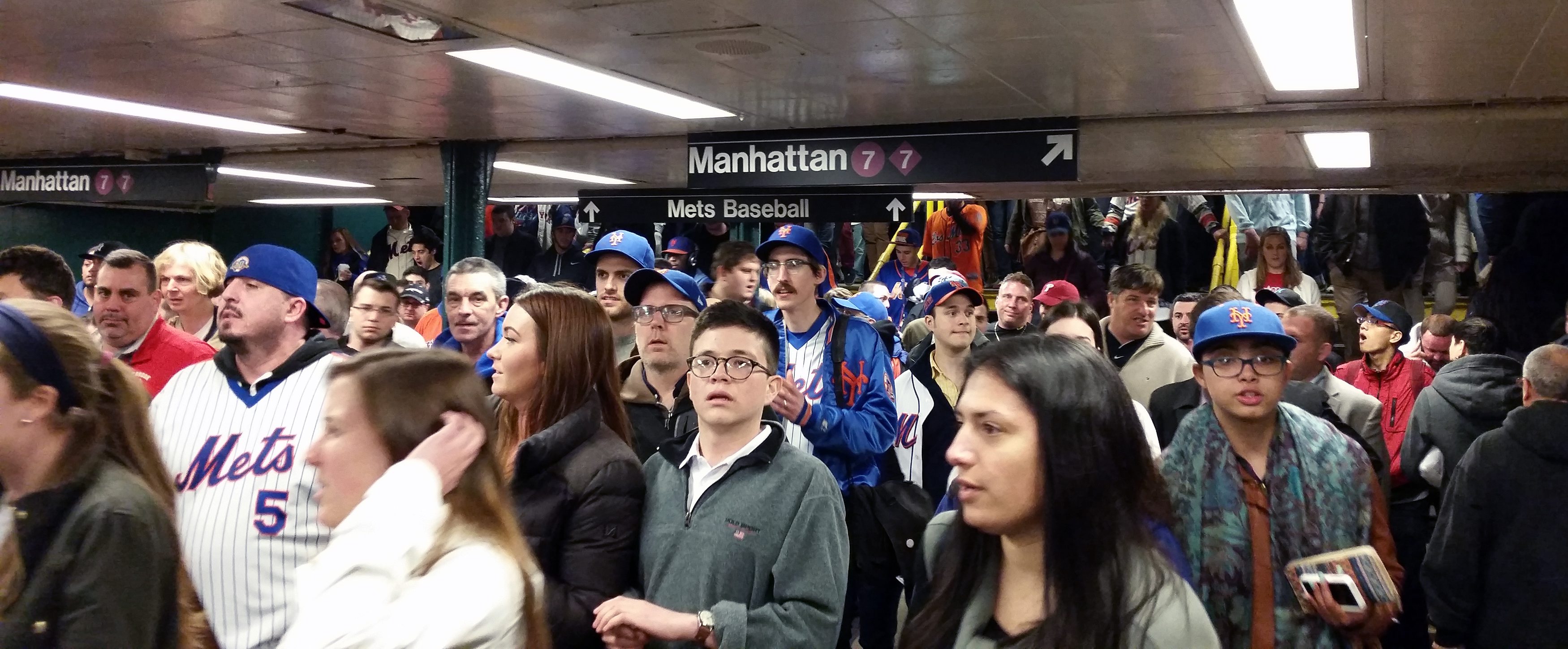 Harvey Mets_Fans_Subway Meet_The Matts