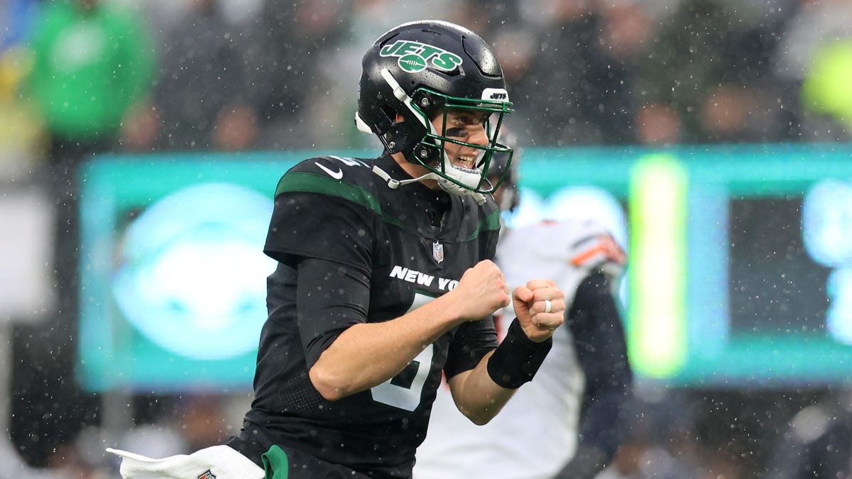 Mike White May Remain Jets' QB1 For Remainder Of Season